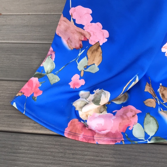 Blue Floral dress - Picture 4 of 5